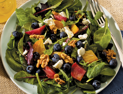 beet blueberry salad